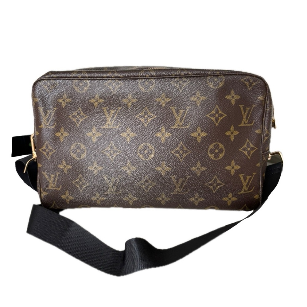 Louis Vuitton Trousse 28 Monogram Toiletry Bag